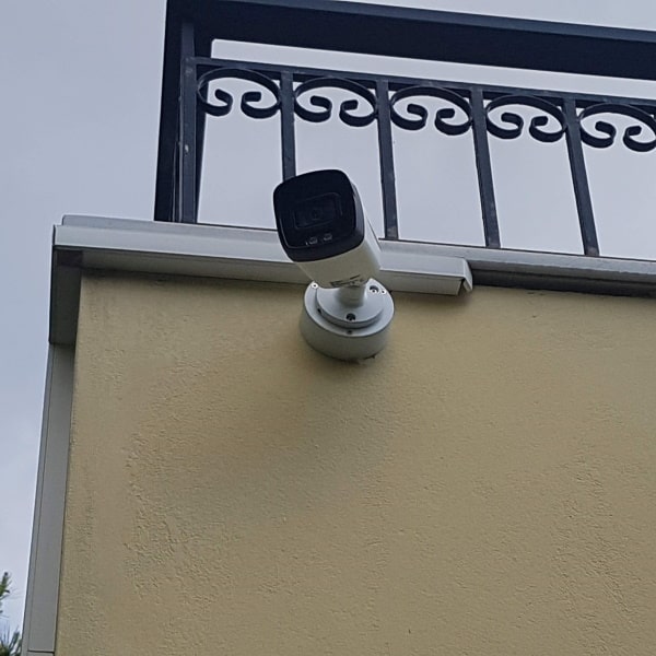 led-camera